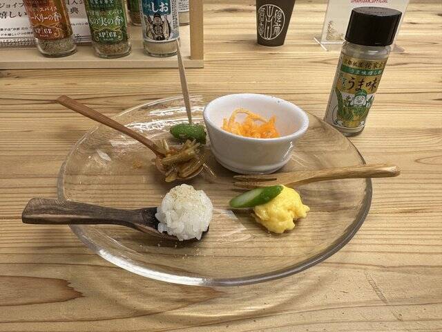 京都土産にもピッタリな京都生まれの調味料！おうちごはんが倍美味しくなる「侘家古暦堂うま味さん」