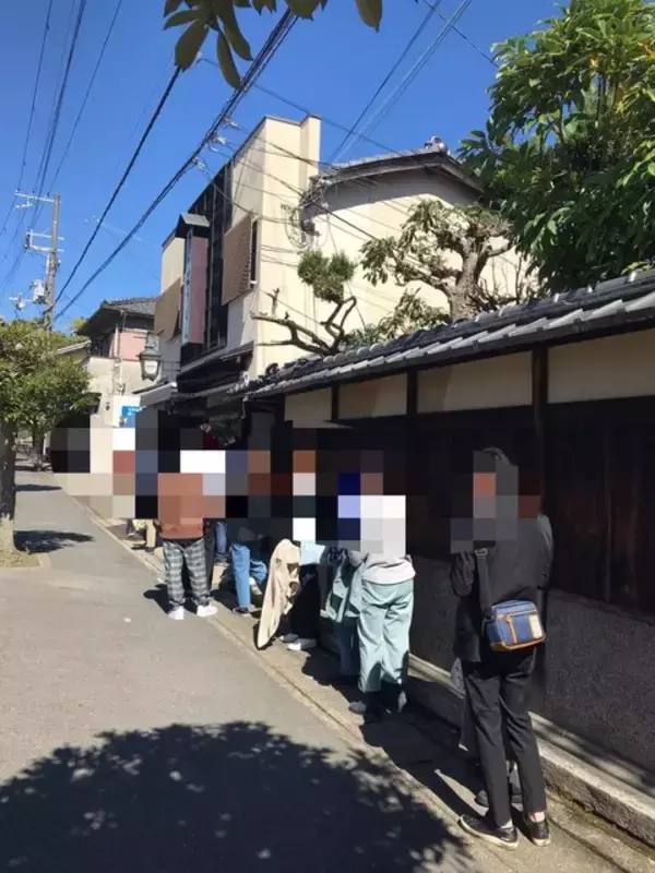 「【京都ランチ】行列必至のド定番“カレーうどん”南禅寺界隈の名店「日の出うどん」」の画像