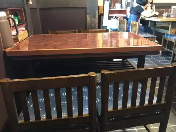 「【京都ランチ】行列必至のド定番“カレーうどん”南禅寺界隈の名店「日の出うどん」」の画像