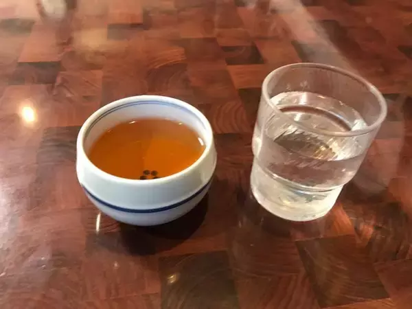 「【京都ランチ】行列必至のド定番“カレーうどん”南禅寺界隈の名店「日の出うどん」」の画像