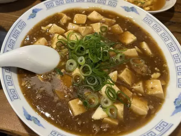 「【京都町中華】豊富なメニューと優しい味付けが評判！墨染駅近く「水仙閣（すいせんかく）」」の画像