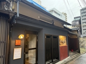 【京都】烏丸の路地裏にライブ感溢れる炉端酒場が誕生！名物はのどぐろ姿焼き「SuSuCoLi」