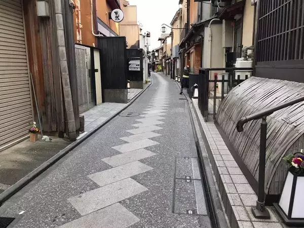 「【京都ぶらり】夏の風物詩鴨川納涼床でおなじみ『先斗町』☆有名割烹から歌舞練場まで」の画像