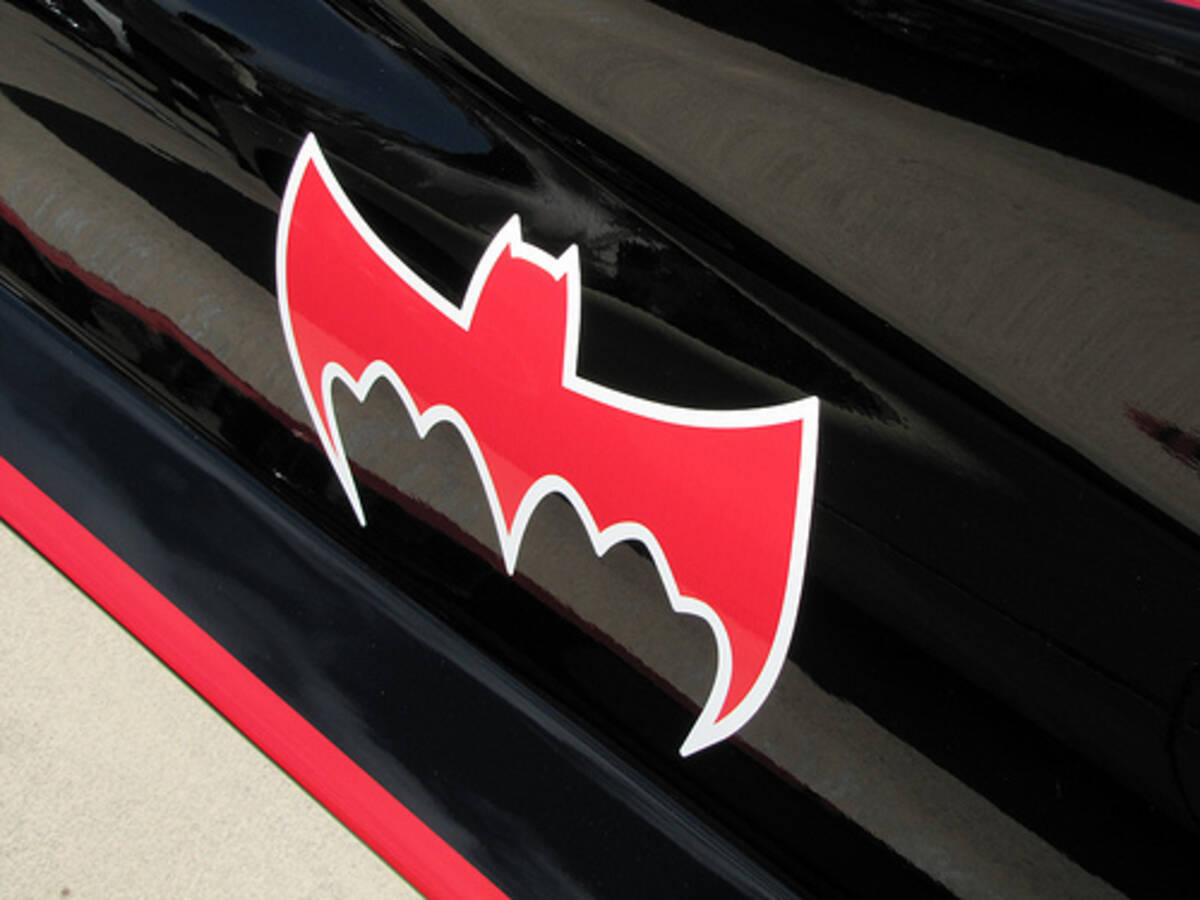 珍しい光景にびっくり 道路をバットモービルばかりが走ってた 13年2月9日 エキサイトニュース