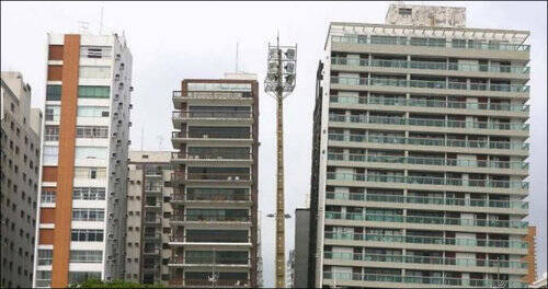 ピサの斜塔もびっくりの光景 ブラジルの都市サントスでは100棟以上のビルが傾いている 13年5月7日 エキサイトニュース