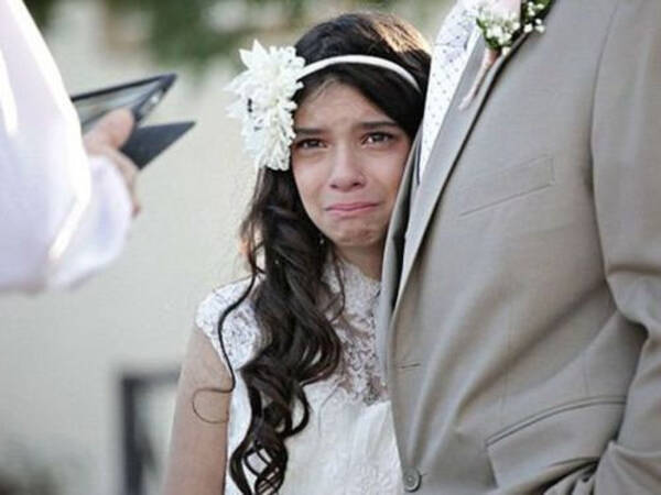 11歳の娘 余命短いお父さんに花嫁姿を見せたい 仮のサプライズ結婚式に全米が感動 14年4月5日 エキサイトニュース