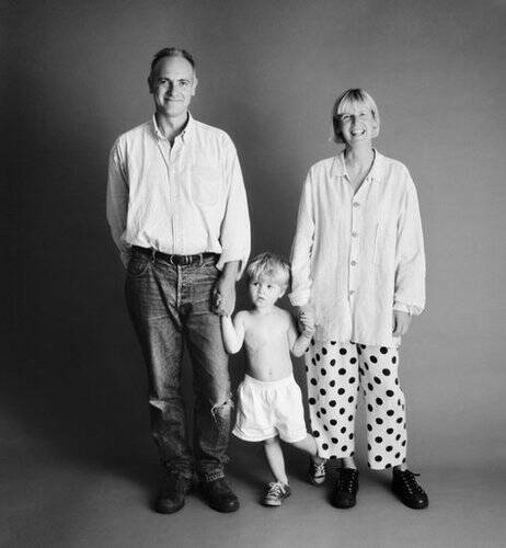 21年間ずっと 3人家族の写真を撮り続けたよ 年月の移いが手に取るようにわかる写真 海外の反応 14年6月22日 エキサイトニュース