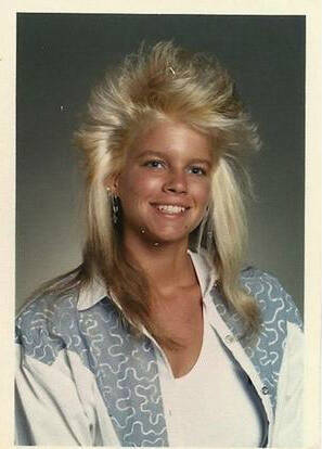 アメリカの80年代のヘアスタイルって かなりぶっ飛んでない
