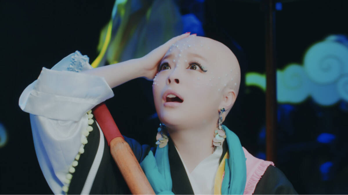 衝撃の丸坊主きゃりーとかまいたちが競演 新曲 かまいたち は 一生の記念やがな 年4月24日 エキサイトニュース