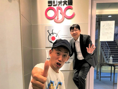 「阪神大震災のときは泣きながら…」石田靖が“ラジオ”の半世紀の変化を語る