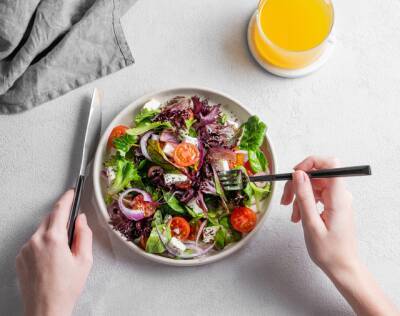 白髪の原因は「サビ」!? 油や食品の酸化にも要注意！