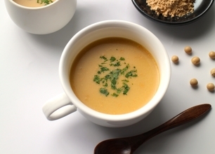 きな粉×コーンポタージュ プロテインスープでほっと一息