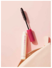 浮き毛やアホ毛をカバーする「エクメール スタイリングヘアスティック」