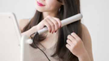 ダメージを抑えて潤い髪へ。人気のヘアケア家電に注目！【アイロン・ドライヤー・ヘッドスパ】