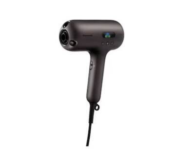 ダメージを抑えて潤い髪へ。人気のヘアケア家電に注目！【アイロン・ドライヤー・ヘッドスパ】