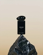 携帯できる香りの美容液『1945 マルチセラム』発売