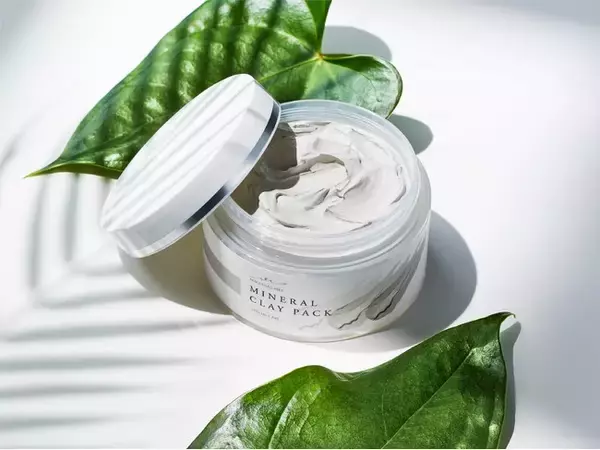 毎年完売の人気商品がリニューアル！汚れもメラニンもスッキリ落とせる泥パック