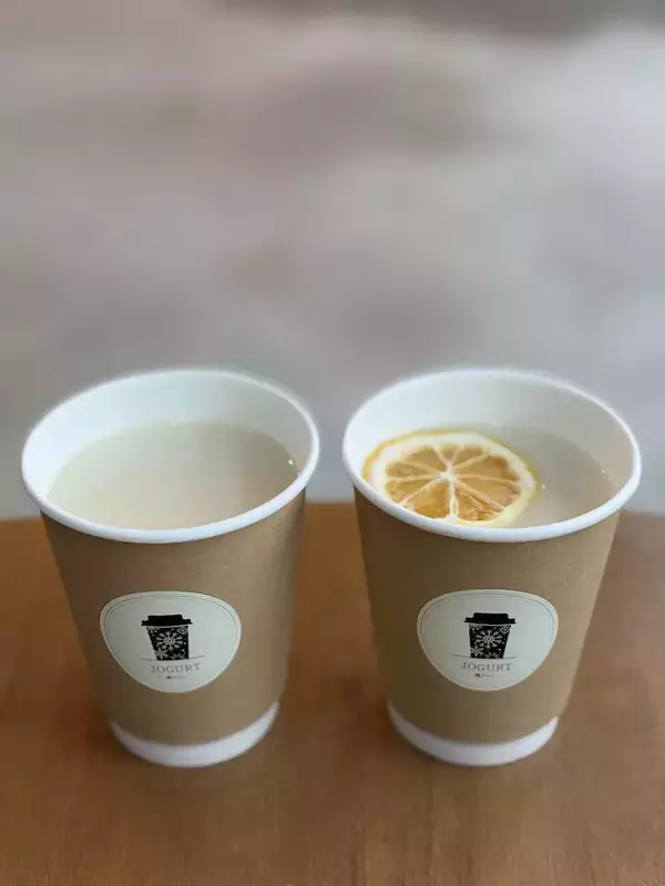 2025年冬季限定のホットドリンク「酒かすのやさしいあまざけ」