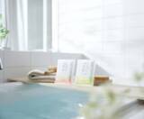 「KuSu×生活の木コラボ第2弾！心ほどけるスパ気分を楽しめる薬用入浴剤登場」の画像1