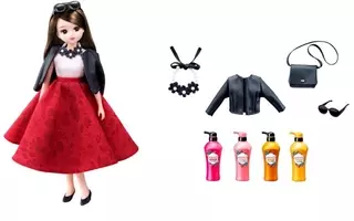 新しいリカちゃん人形は 髪が伸びる だと しかも30cm ホラーかと思いきや 開発秘話に納得する話でした 21年6月21日 エキサイトニュース