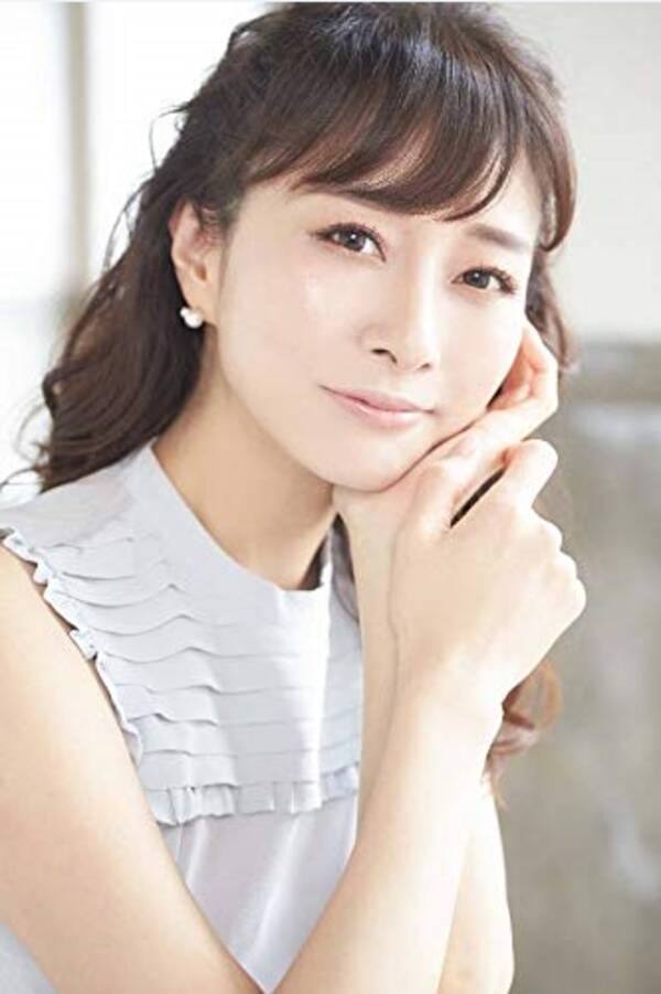 43歳でしわ たるみなし 人気美容家 石井美保の美肌メソッド本 予約開始 年2月21日 エキサイトニュース