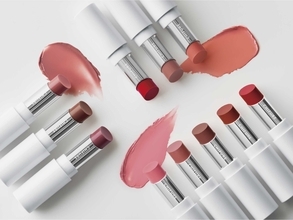 3つの質感＆全11色『ちふれ ラスティング リップスティック』