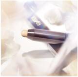 「『エクセル』から、高密着「スティックアイシャドウ」のオンライン限定色が登場」の画像1