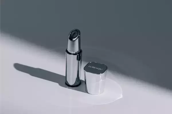 史上最小クラス！導入美顔器『ルリーク セラムブースター』が登場