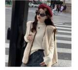 「オシャレな「あったか」保温インナー続々登場！防寒もファッション性も◎」の画像2