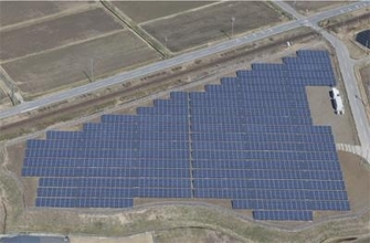 NTTファシリティーズ、直流高圧を採用した「F伊賀太陽光発電所」竣工
