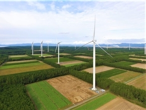 日本で最大の風力発電所、つがる市で稼働
