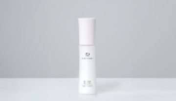 ＜予約販売1,000本達成＞湘南の老舗エステサロンが開発した保湿スキンケア『レイテノールモイストジェル』2025年12月14日発売！