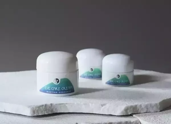 オーガニックスキンケア「マルティナ」の人気アイクリームに待望のBIGサイズ登場