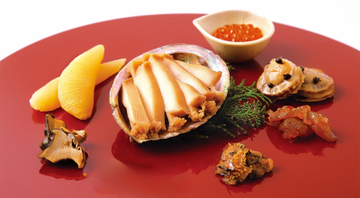 あわび専門店「伊勢せきや」正統派・海鮮おせちの予約受付を開始～神のまち伊勢から～