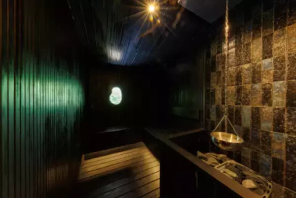 「奥湯河原の温泉旅館「奥湯河原 結唯 -YUI-」本館をフルリニューアル　1フロア1室の“私邸型ラグジュアリー客室”誕生　サウナ・天然温泉付き新客室オープンキャンペーン実施中！」の画像
