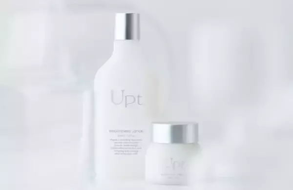「肌と心を満たす2STEPのエイジングケア！安達祐実プロデュース「Upt」から待望の新作登場」の画像