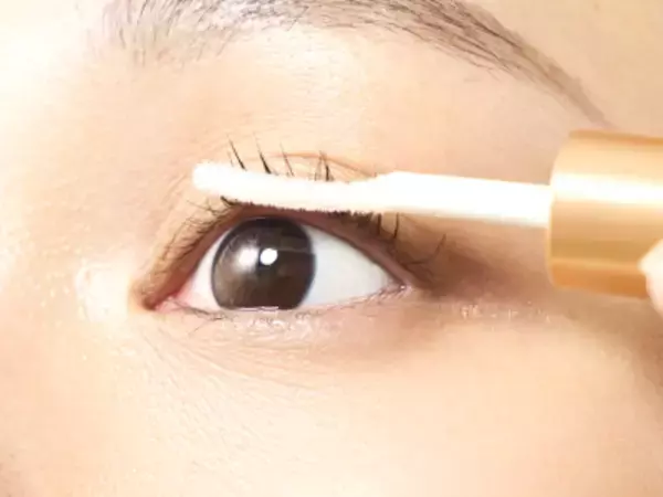「ハリ、コシ、ツヤのあるまつ毛で、美しく印象的な目元へ！進化したまつ毛美容液が再登場　2026年8月20日(木)より数量限定発売『まつ毛セラムII』」の画像