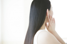 「fracora（フラコラ）」がリモート時代のヘアケア事情を調査。多くの女性が 「コロナ前より髪の状態が悪化」と回答