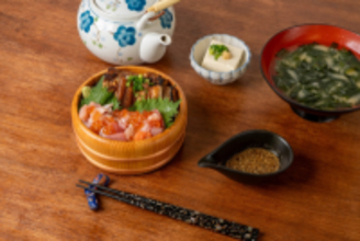地元の伝統食と海鮮の贅沢コラボ！若狭おばまの醤油干しと若狭の地魚を使用した2種類の新メニュー「鯖濱丼」、「穴子濱丼」が2026年1月10日(土)より販売開始！