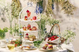 「リーベルホテル大阪」春を彩るいちごアフタヌーンティー 『Strawberry & Botanical Afternoon Tea ～いちごと ハーブが香る、みずみずしい春～』を3月1日より販売開始！