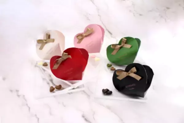 「シック＆エレガンス」をコンセプトとする洋菓子メーカー ロイスダールがお届けするバレンタイン2026 想いを結ぶ、5つのハート。カラフルな「ハートショコラ」新発売