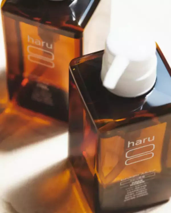 「ヘアケアの新潮流「スキニフィケーション」とは？「未来の美」に着目した新時代の地肌美容」の画像