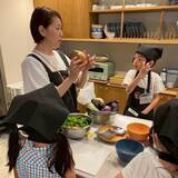 「夏休み・共働き家庭の増加で減る「親子の体験時間」 子どもの自立と親の見守る力を育てる畑＋料理体験イベント開催」の画像1