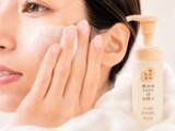 「忙しい朝も、ふわっと泡で、じゅわっと時短保湿　新発想の泡技術から生まれた化粧水「無添加生活　無添加ミルクin泡化粧水」2026年6月11日にAmazonにて先行発売」の画像1
