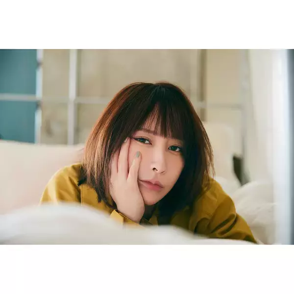 藍井エイル、新曲「HELLO HELLO HELLO」がTVアニメ「カッコウの許嫁」2ndクール目EDに決定！アーティスト写真、ジャケット写真の新ビジュアルも公開！