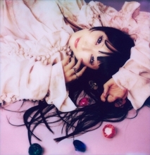 Daoko、最新フルアルバム「BIRTH IN BLUE」発売決定！最新アーティスト写真公開＆全国5都市を巡るワンマンも開催決定！