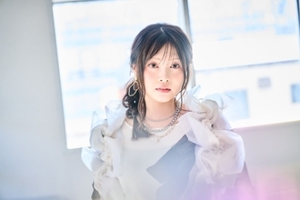鈴木このみ、TVアニメ『弱気MAX令嬢なのに、辣腕婚約者様の賭けに乗ってしまった』OPテーマ「強気MAX宣言」配信開始！