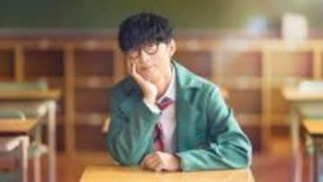 オーイシマサヨシ、学生服でダンス披露！TVアニメ『人外教室の人間嫌い教師』OPテーマ「ニンゲン」ミュージックビデオが公開！