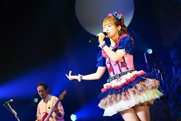 ファンに幸せを届け、喜ぶファンの想いで自分も幸せに！“Miho Okasaki 1st LIVE TOUR 2026 ～ハッピーラッキージェット!!～ supported by animelo”東京公演レポート