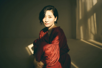 坂本真綾、シングル「抱きしめて」4月3日リリース!!「抱きしめて」MV(Short Ver.)＆ジャケット写真も公開!!